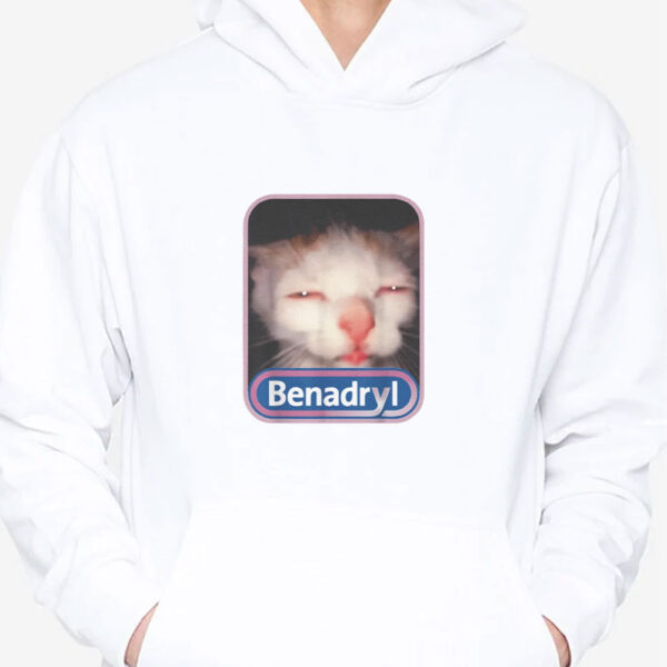 Benadryl Meme Cat Benny Cute T-Shirt