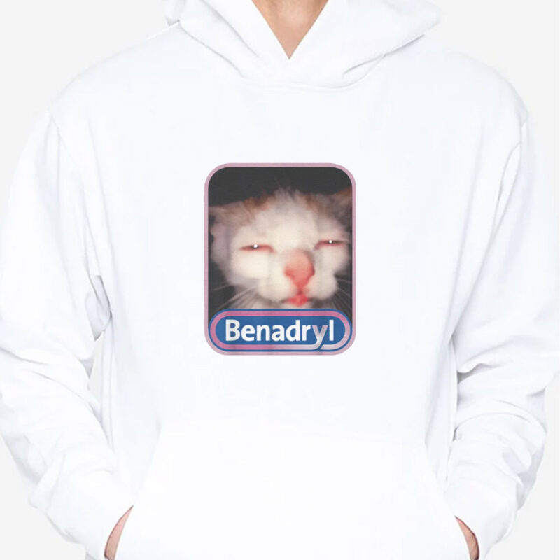 Benadryl Meme Cat Benny Cute T-Shirt