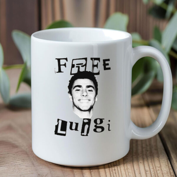 Free Luigi Mangione Deny Defend Depose – Stand Out With This Bold Graphic Mug