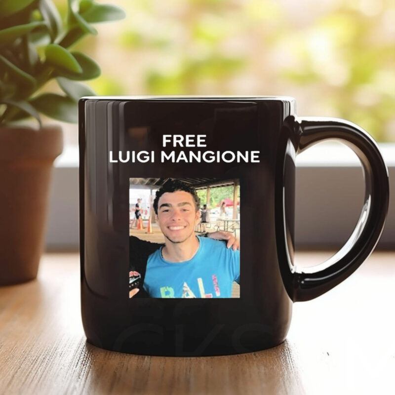 Free Luigi Mangione Face Mug1