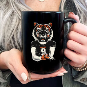 Ice In My Veins Tiger Mug