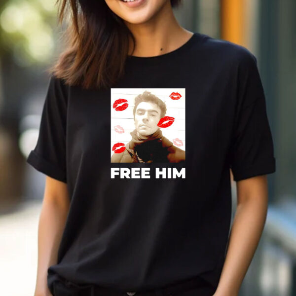 Luigi Mangione Free Him lips T-shirt