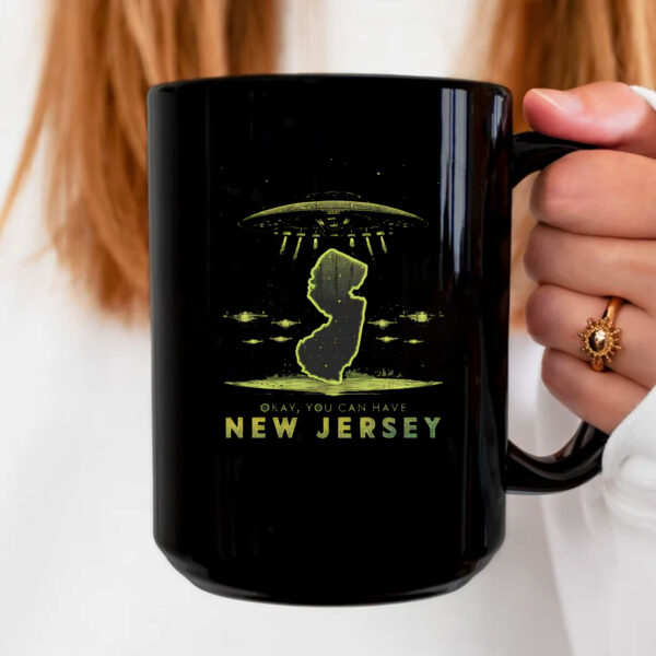 New Jersey UFO Graphic Mug