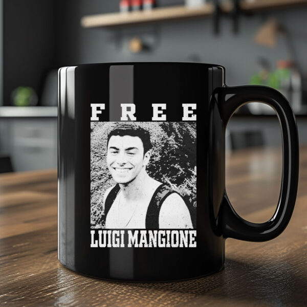 Official Free Luigi Mangione 2024 Mug