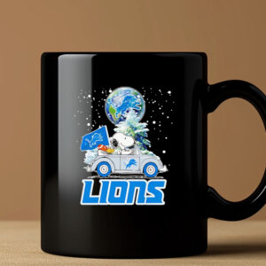 Snoopy driving car snow Detroit Lions Mug 20243