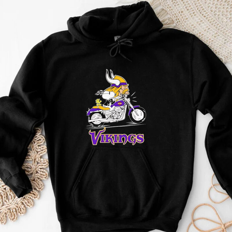 Snoopy riding motorcycle Minnesota Vikings T-shirt 20243Snoopy riding motorcycle Minnesota Vikings T-shirt 20243