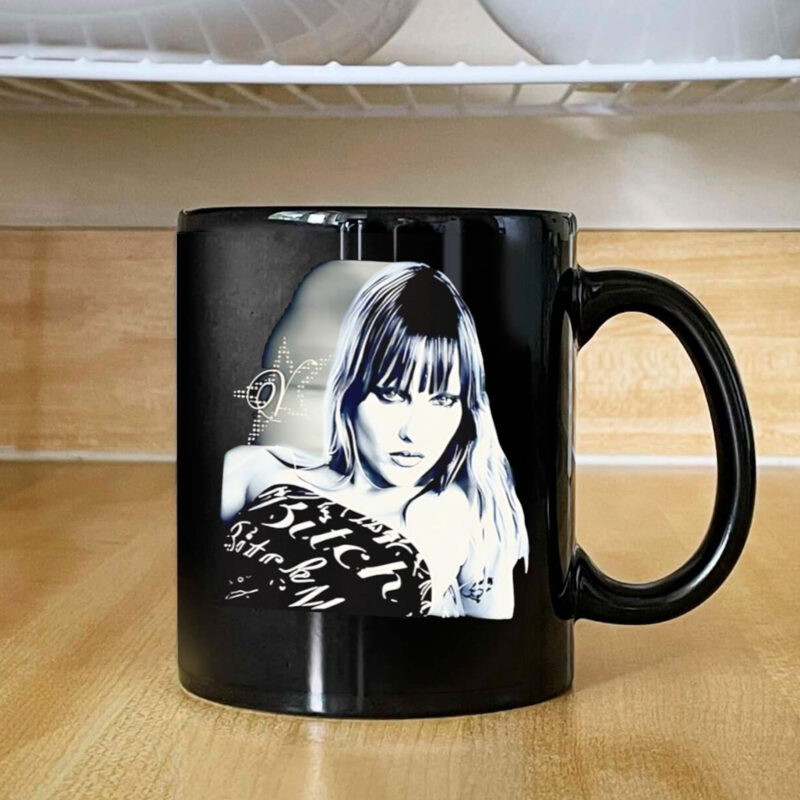 Victoria De Angelis please I’m a star Mug