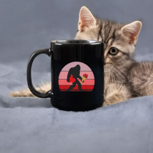 Bigfoot Retro Valentine Mug