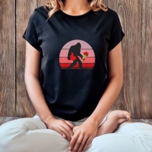 Bigfoot Retro Valentine T-Shirt