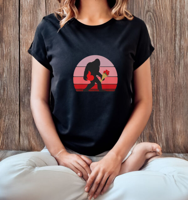 Bigfoot Retro Valentine T-Shirt