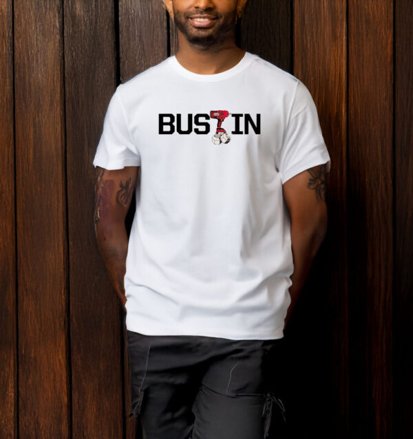 Bustin Lugs T-shirt