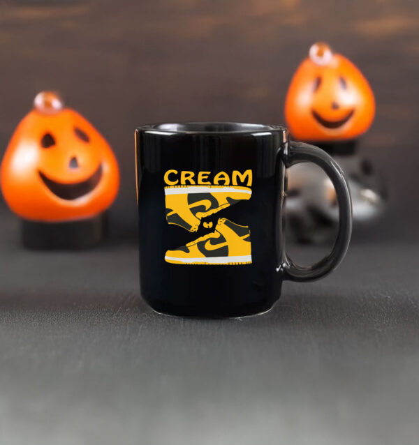 C.R.E.A.M Wu Tang Clan Dunk Sneaker Mug