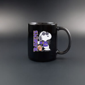 Snoopy Baltimore Ravens standing Mug